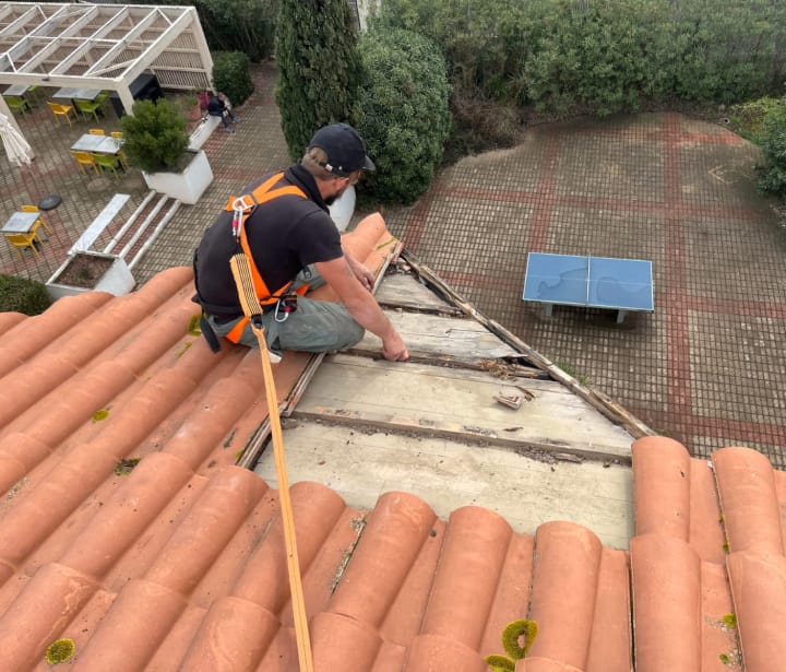 Fuite de toit traitée à Talence étanchéité restaurée et toiture sécurisée